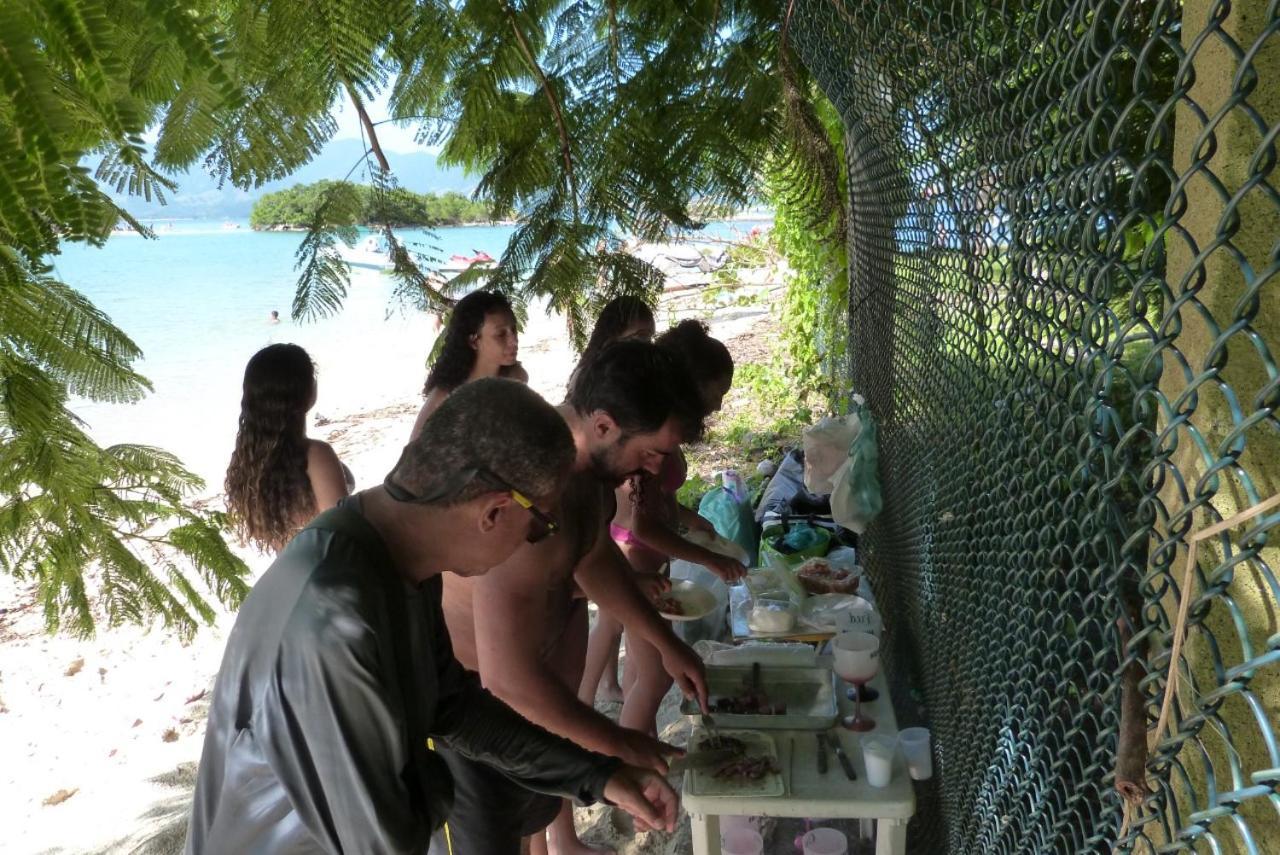 Kitnet Aconchegante A 200M Da Praia Apartment Angra dos Reis Exterior foto